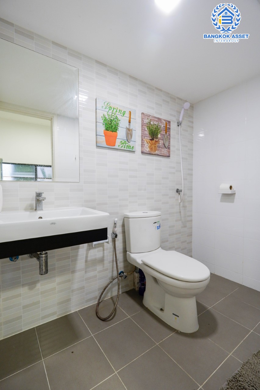 *****ทาวน์เฮ้าส์มือสองนนทบุรี ม.พฤกษาวิลล์63/2 พระราม5-วงศ์สว่าง เนื้อที่ 22 ตร.ว. ฟังก์ชัน 3 ห้องนอน 2 ห้องน้ำ 2 ที่จอดรถ สภาพสวย บนทำเลศักยภาพ เชื่อมต่อหลายเส้นทาง ใกล้รถไฟฟ้าสายสีม่วง "สถานีแยกติวานนท์" และทางด่วน "ดินแดง"